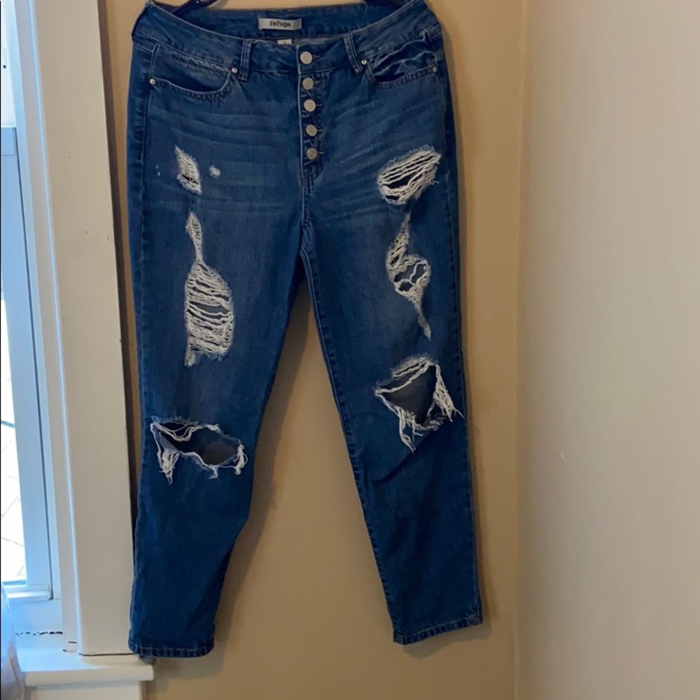 Ripped jeans